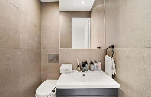 Two Bedroom Flat in Kensington - Foto 15