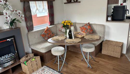 Stunning Pet Friendly 2 bed StaticCaravan in Clarach Bay 2017 model - Foto 4