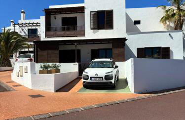 Casa amplia y moderna de 3 habitaciones en complejo con piscina - Foto 2