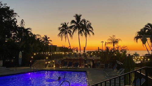 Moon Bay Condo, Paradise Found! Heated pool, boat slip, resort amenities and concierge services available! - Foto 1