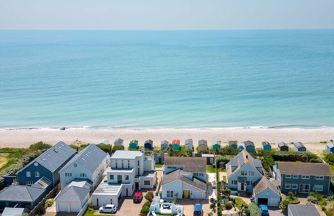 Vibrant Seafront Home With Seasonal Pool - Foto 56