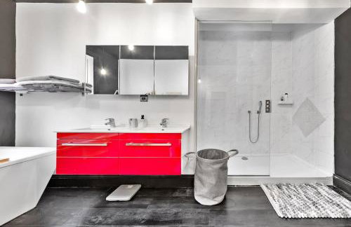 Lovely Split level 2 bedroom flat in NW London - Foto 25