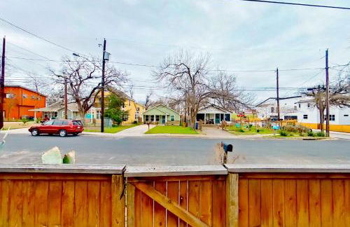 Austin Charmer - Foto 26