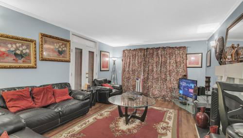 Centrally Located 4BR Stonecrest Condo condo - Photo 3