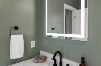 Newly Renovated, Dog Friendly, Stocked Kitchen - Foto 16