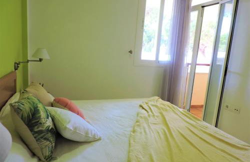 Apartamentos Inma Mayor en primera línea de playa, con Parking y Piscina - Foto 13