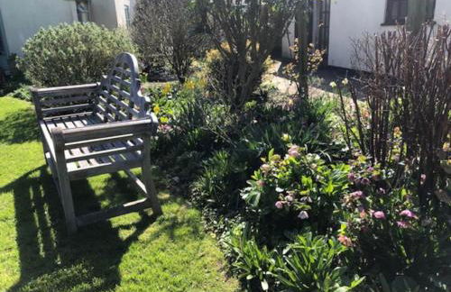 Tranquil Apartment at Ashton - Photo 5