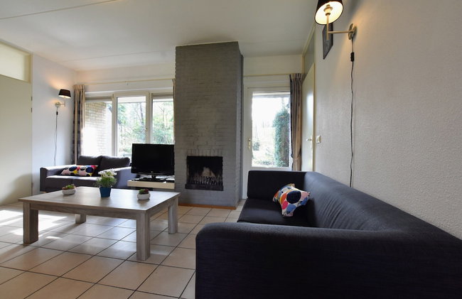 Appealing Holiday Home in Guelders near Forest - Foto 14