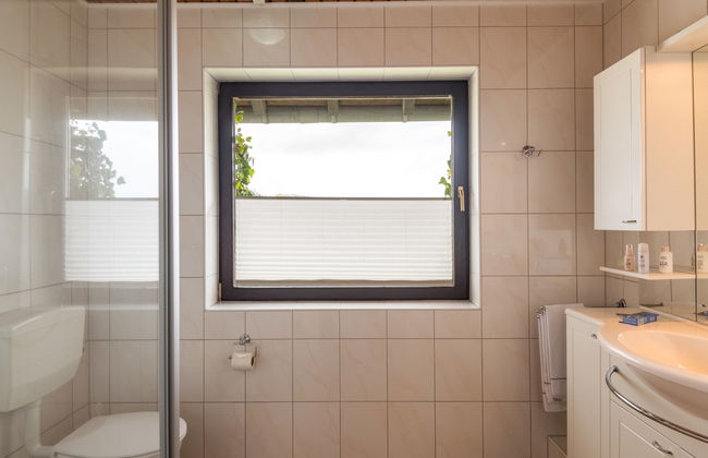 9 bedroom House in Immerath with garden and terrace - Photo 17