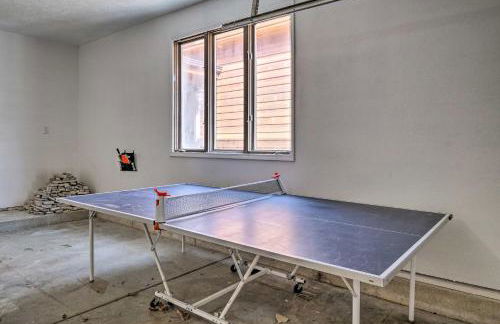 Waterfront Hollister Retreat with Dock and Game Room! - Foto 22