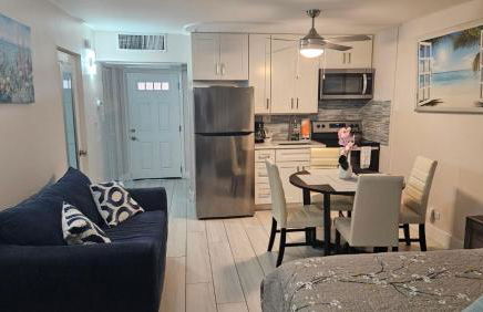 Beach Front Condo Paradise. Ground Floor.Studio. - Foto 5