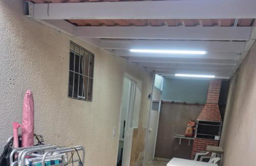 Apartamento na praia 2 qt com quintal e churrasqueira - Photo 2