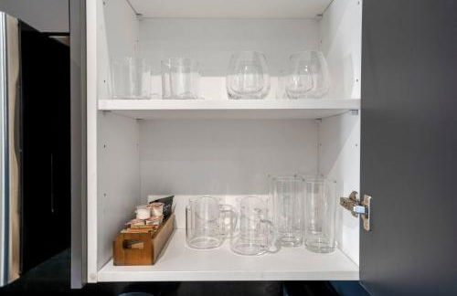 Nature-Inspired Living n Houston’s Trendy East End - Foto 8