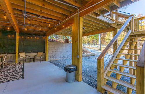 Cozy Cabin Retreat w/ Hot Tub & Nature Views - Foto 22