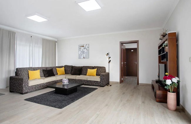 Alluring Villa in Salir de Matos near Coast - Foto 6