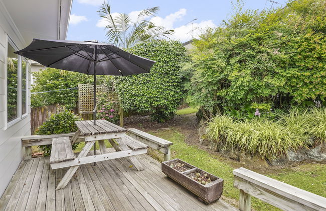 Modern Central Home - Parking & Aircon - Foto 11