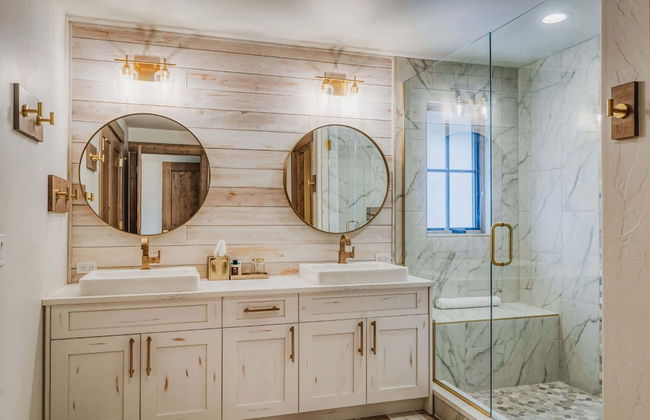 Wilderness Club Escape For 14! - Photo 25