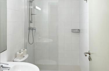 SC Apartamento céntrico con balcón - Photo 9