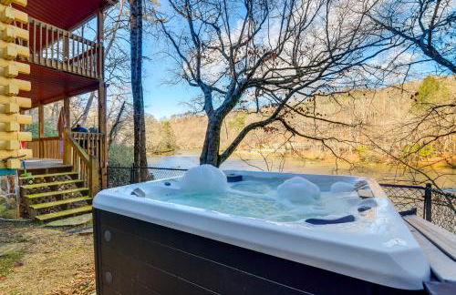 Toccoa Waterfront Hideaway Hot Tub and Fire Pit! - Foto 26
