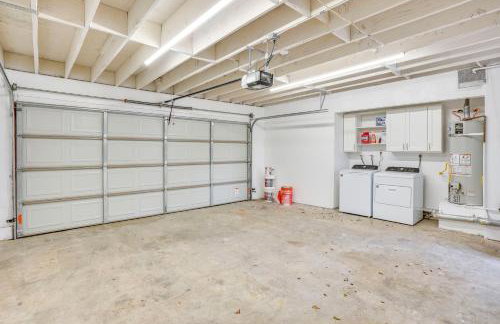 Idyllic Tustin Home with Private Patio and Grill - Foto 22