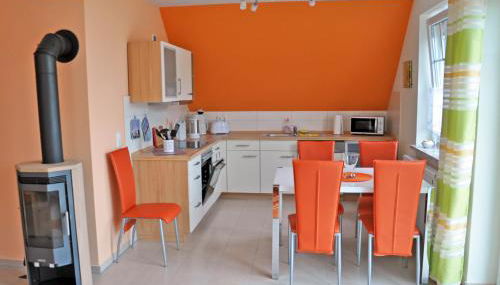 Ferienhaus Müritzbrise / OG-Appartement - Foto 2