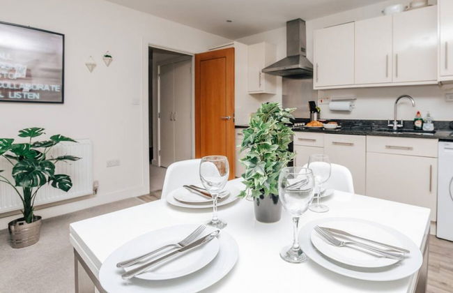 Central Modern Flat Sleeps 6 - Dedicated Parking - From 125 Per Night - Foto 26