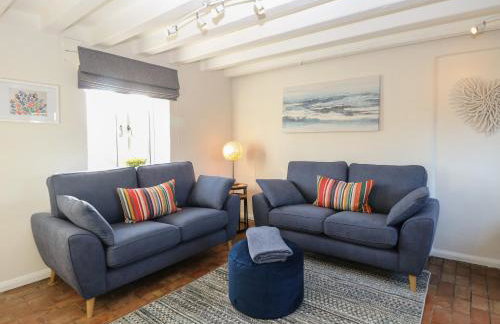 Spring Cottage - Photo 3