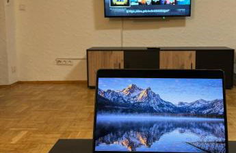 Laras voll ausgestattete Gartenwohnung mit WLAN und TV - Foto 34