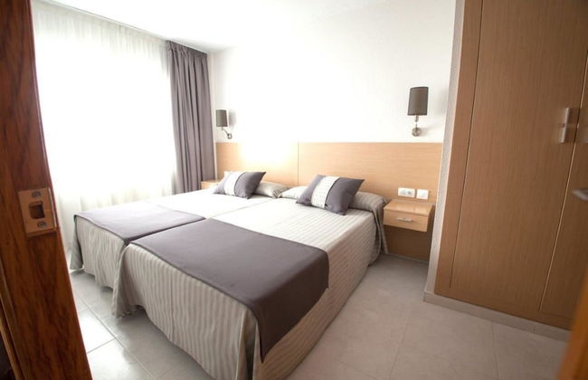 Aparthotel Acuazul - Photo 9