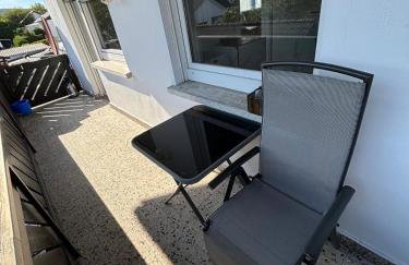 Cozy and Modern Apartment Your Home Away from Home - Foto 9