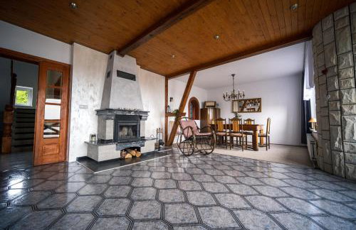 Dom na wzgórzu z widokiem na jezioro z balią i sauną - Foto 28