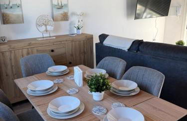 Apartamento con piscina y jardín - Foto 7