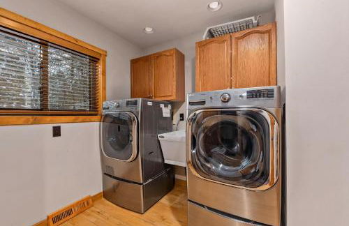 LogLand Lakehouse in Arbor Vitae WI - Foto 32