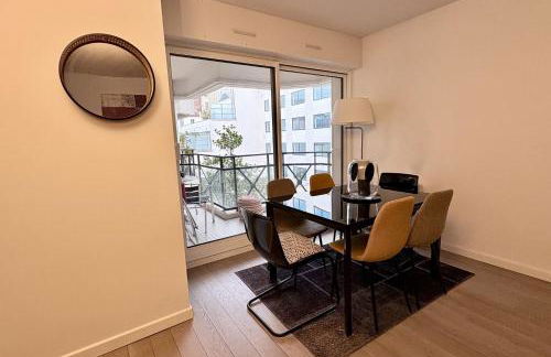 Bright living room in Levallois-Perret - Foto 2