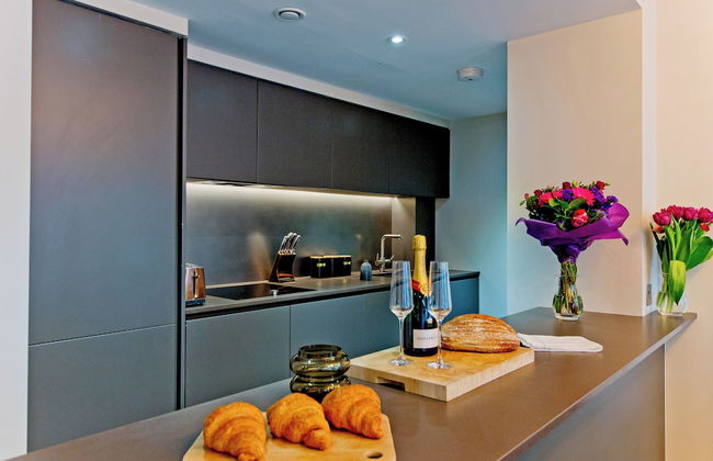 37GS Residences - Photo 58