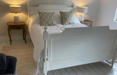 Masons Cottage, an Idyllic retreat in an area of outstanding beauty, close to Blenheim Palace, Oxford & The Cotswolds - Photo 13