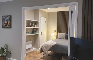 The Malthouse - Luxury City Apartment - Photo 14