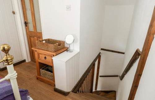 Tiddlers Cottage - Photo 22