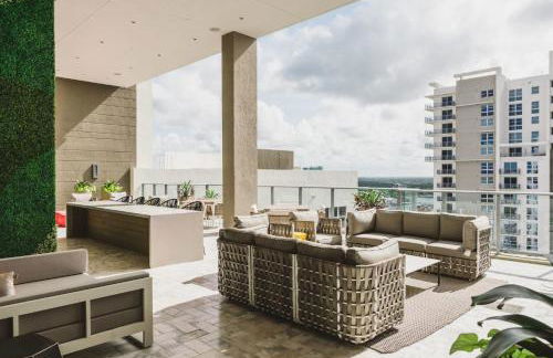 Tucker at Palmer Dadeland Miami - Foto 26