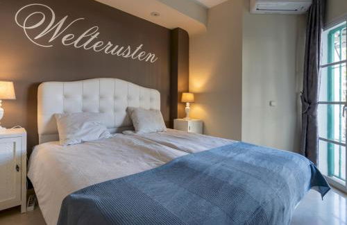 Stylish Apartment in Mijas Golf - Pass the Keys - Photo 14