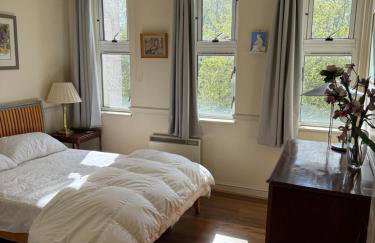 Flat 4 with lift Beautiful Garden View of Historic Georgian Square - Photo 15