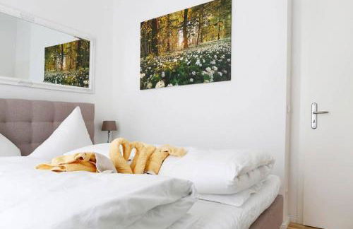 SC 06 by ROCKCHAIR Apartments l SUPERHOST Status l 4 Bedrooms Boxspringbeds 2 Bathrooms Balcony Elevator - Cozy Family & Business Flair welcomes you! - Foto 16