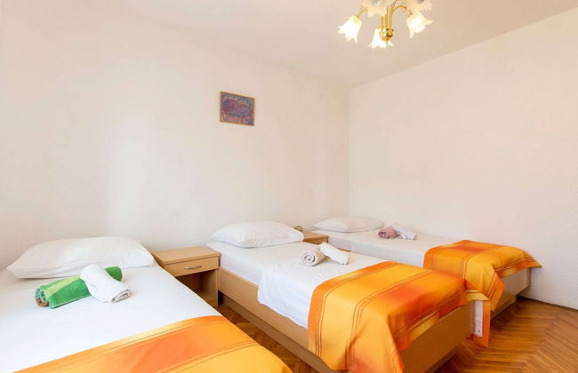 Welcoming Apartment in Tribanj With Terrace - Foto 2