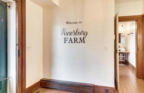 Timeless Winesburg Farmhouse with Deck - Foto 19