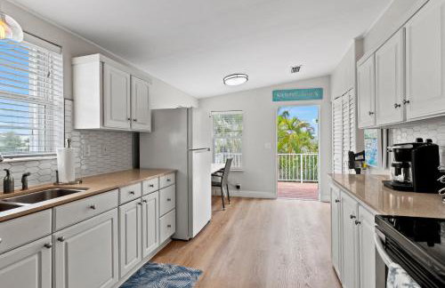 Near Beach Hot Tub Pet-Friendly - Foto 4