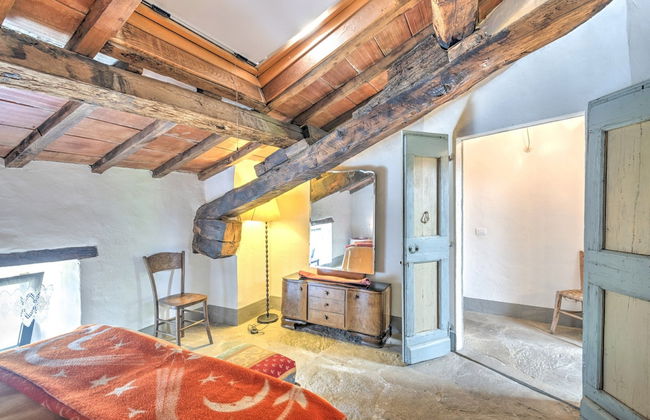 Tuscan Charm With Pool & Views - Foto 19