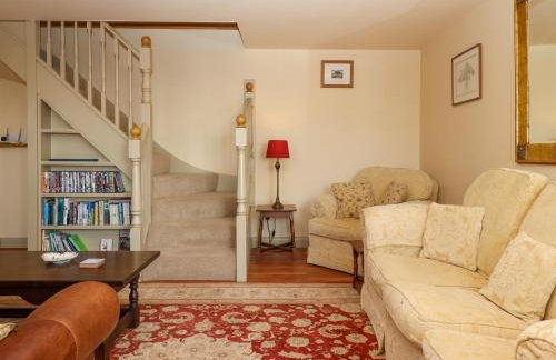 Sherway Coach House - Photo 6