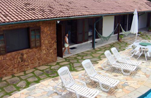 Casa Enorme para 12 pessoas, 4 suites e um fundo com 18mil metros de mata e um pier no rio que sai para o mar-Internet 100MB - Photo 40