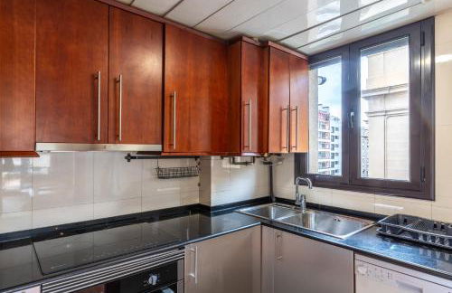 Céntrico apartamento con terraza - Foto 30