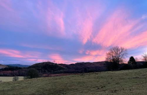 Spacious lodge with king sized bed - Foto 16